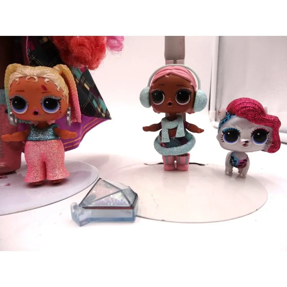 LOL‎ Surprise OMG Fashion Show Mega Runway Exclusive Dolls Lot